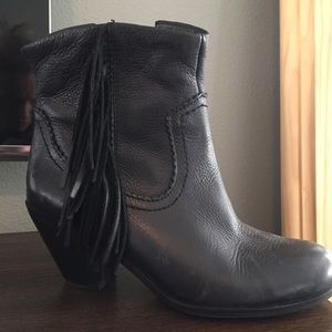 Sam Edelman fringe black leather booties